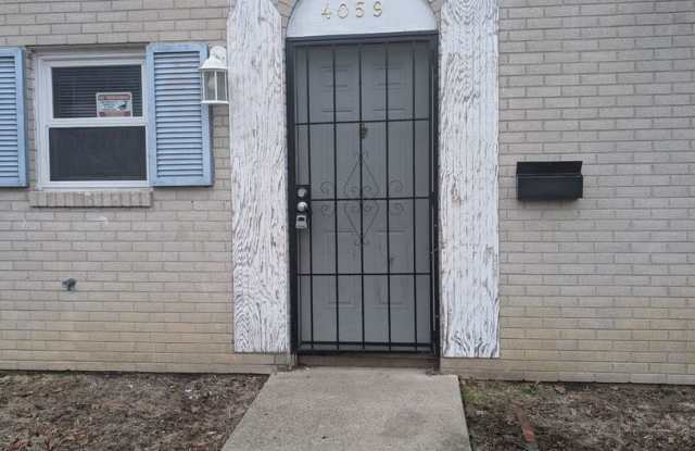 Photo of 3 bed Townhome