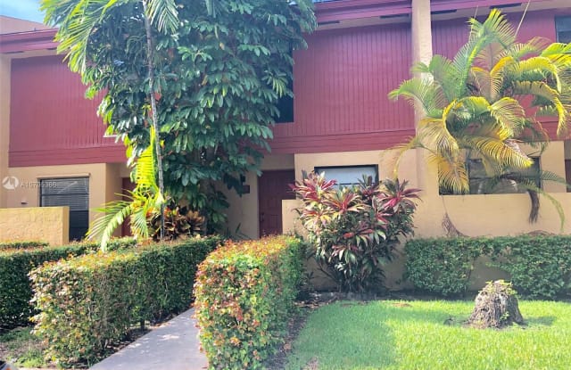 9736 NW 15th St - 9736 Northwest 15th Street, Pembroke Pines, FL 33024