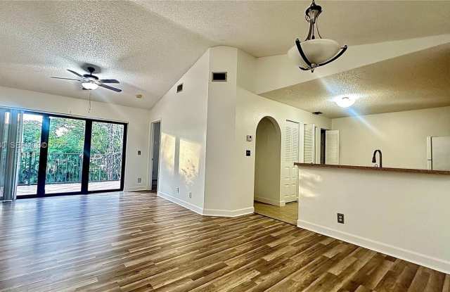 10135 W Sunrise Blvd