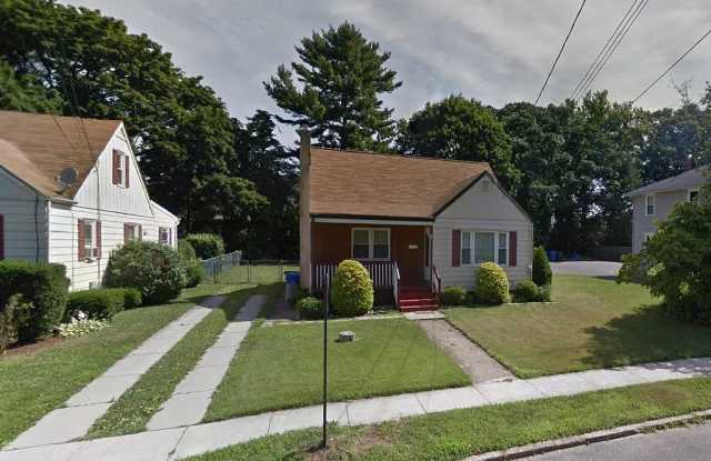 Photo of 415 Victoria Street