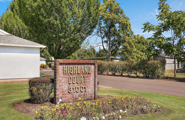 Highland Court Apartments