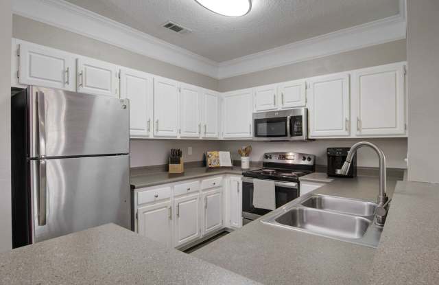 Preston Hills at Mill Creek Apartments