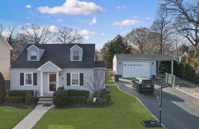 230 Highwood Road