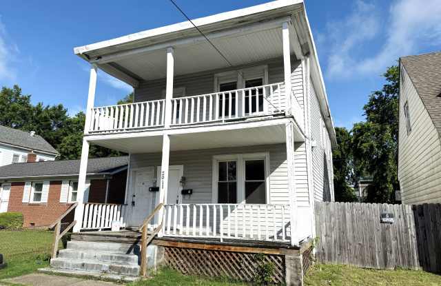 Photo of 2011 Boston Avenue - A