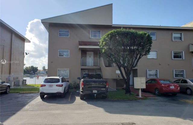 2634 W 60th St - 2634 West 60th Street, Hialeah, FL 33016