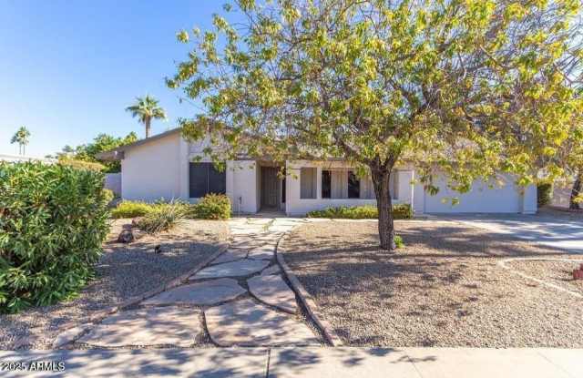 Photo of 10021 N 74TH Place