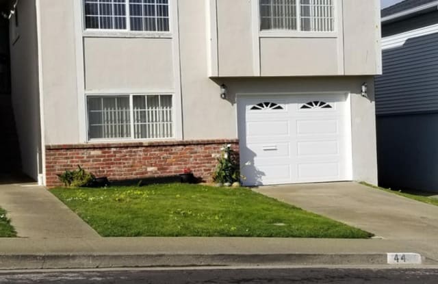 44 Mayfield Avenue - 44 Mayfield Avenue, Daly City, CA 94015
