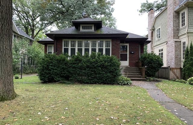 519 Linden Avenue - 519 Linden Avenue, Wilmette, IL 60091