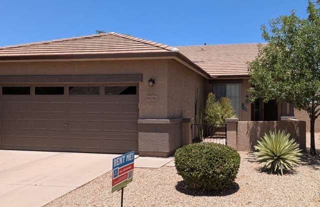 3 Bedroom Home in the Ashley Heights Community Near E Ray Rd and S Recker Rd!