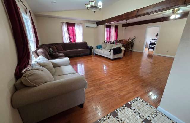 Photo of 824 State Rt 17b