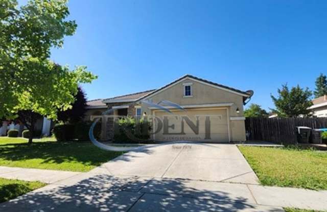 3 bedroom, 2 bath house