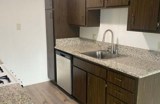 1 bed, 1 bath Monticello Condo