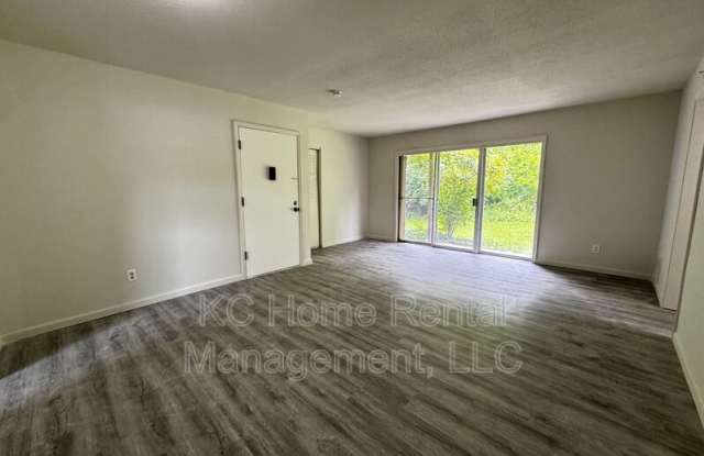 8620 Countryshire Ln.