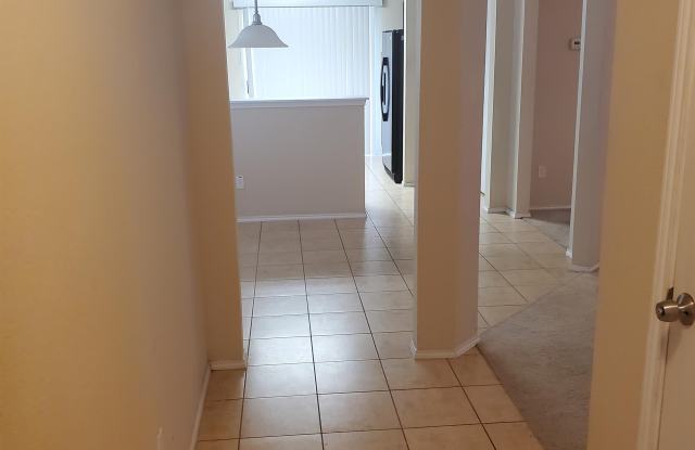 109 S. Creek Bend Dr.