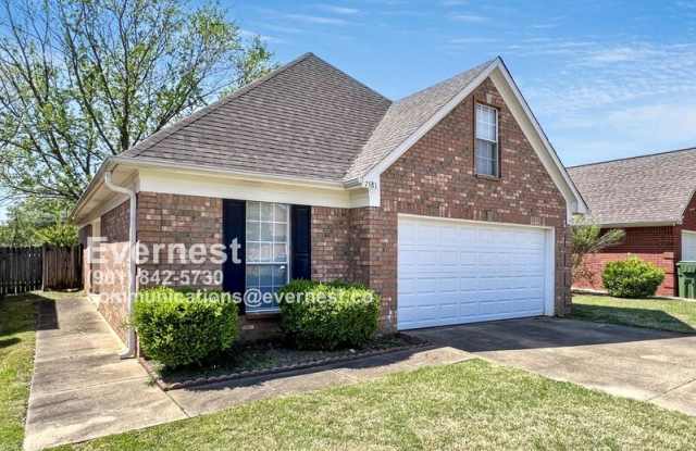 7581 Davis Pkwy