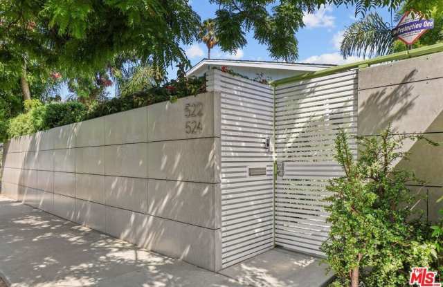 522 Westminster Ave.