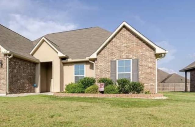 15612 Magicstone Dr - 15612 Magicestone Avenue, Ascension County, LA 70769