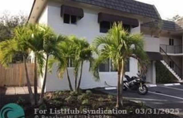 639 NE 10th Ave