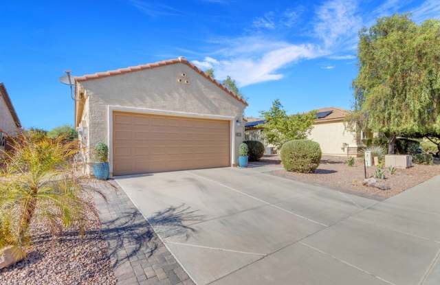 Stunning Single-Level Rental In The Highly Sought-After Anthem at Merrill Ranch!
