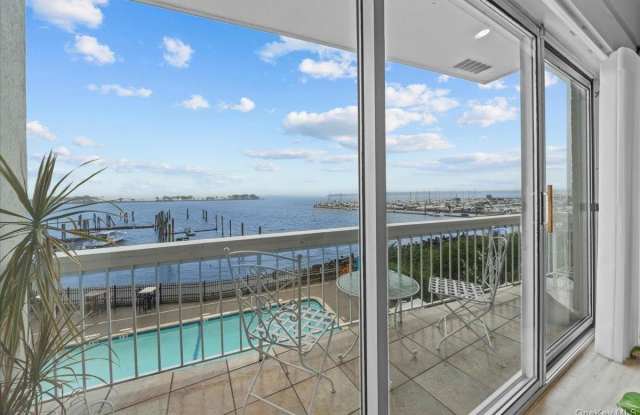 190 Schofield Street