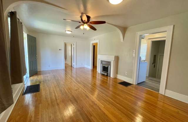 ADORABLE 4 bedroom standalone home