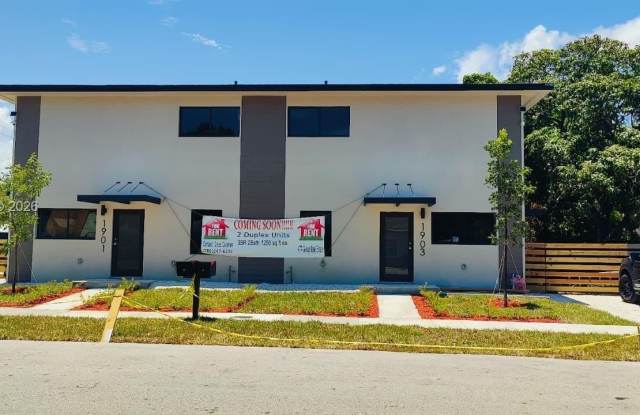 Photo of 1901 NW 51st Ter