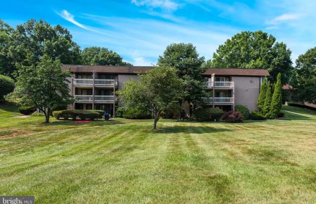 5803 ROYAL RIDGE DRIVE