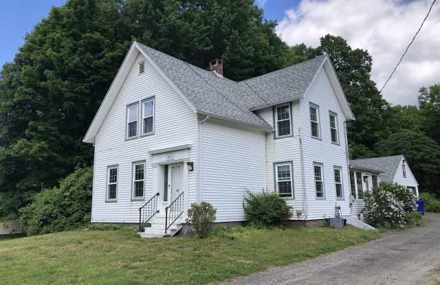 166 Old Amherst Road - 166 Old Amherst Road, Sunderland, MA 01375