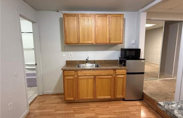 Photo of 269  E Pickens  RD Unit #13