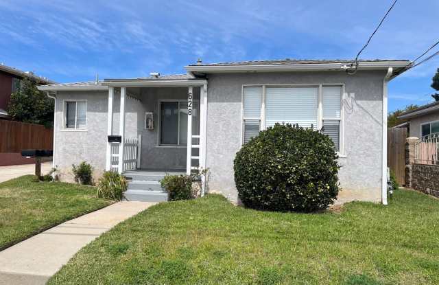 Recently remodeled 2bd 1ba home in heart of El Cajon