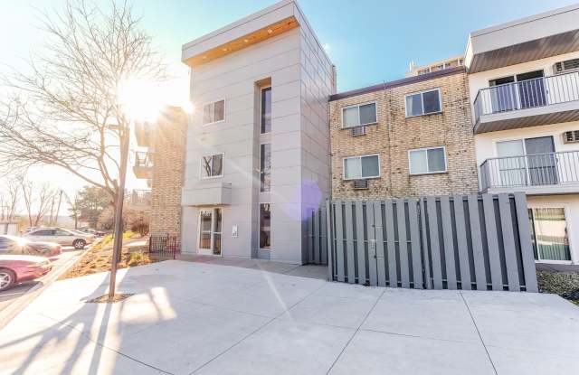 Photo of Chateau Montreal