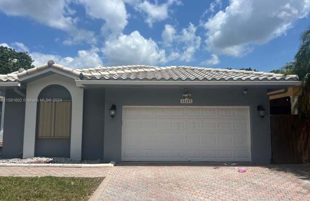12157 Natalies Cove Rd