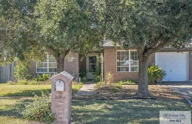 1211 PALO BLANCO DR.