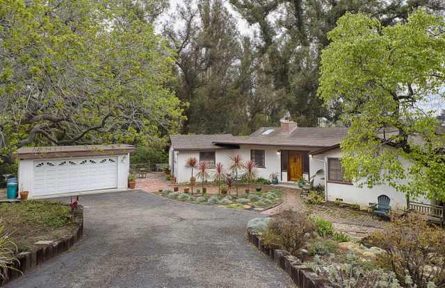 Beautiful home in Santa Barbara with amazing views!!