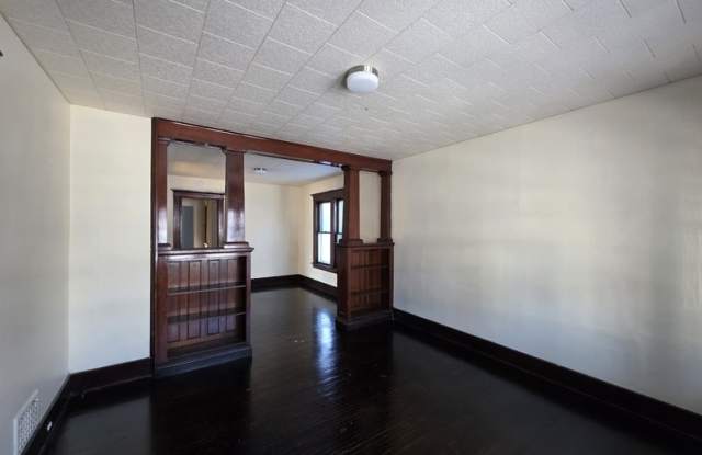 14 Eckhert St., Apt #1