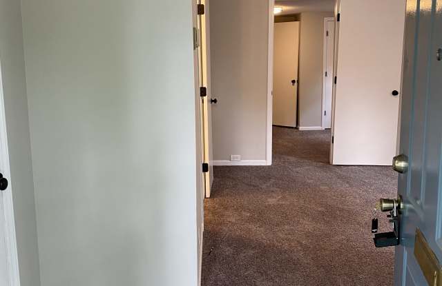 812 West 2nd AvenueUnit: B