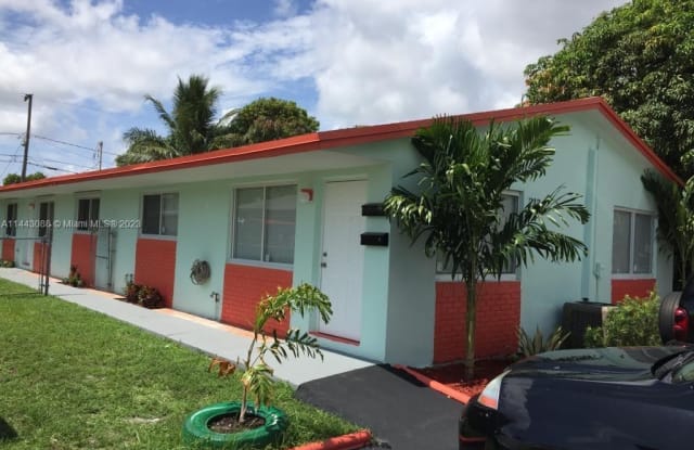 213 SW 4th St - 213 Southwest 4th Street, Dania Beach, FL 33004