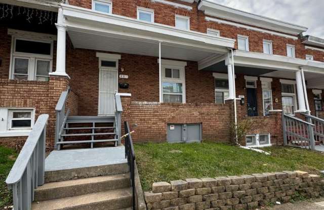 Newly renovated 2BD/1BA + DEN HOME in East Baltimore photos photos