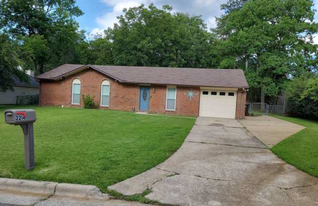 2214 Barnes Dr