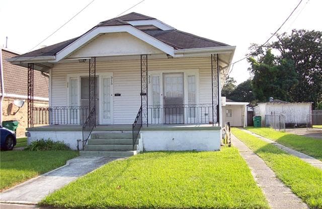 313 ZINNIA Avenue - 313 Zinnia Avenue, Metairie, LA 70001