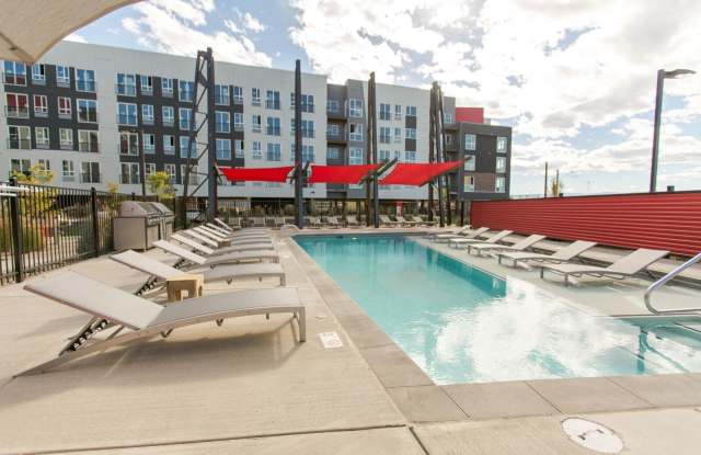 Oxford Station Apartments