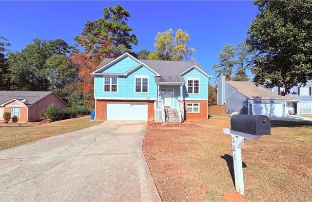 Photo of 221 Heathrow Drive