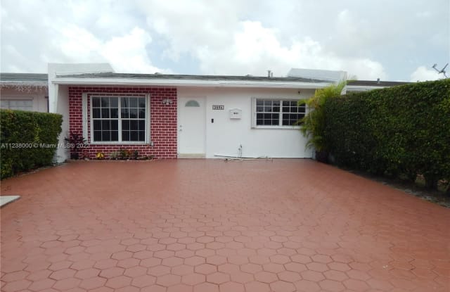 2054 SW 102nd Ct - 2054 Southwest 102nd Court, University Park, FL 33165