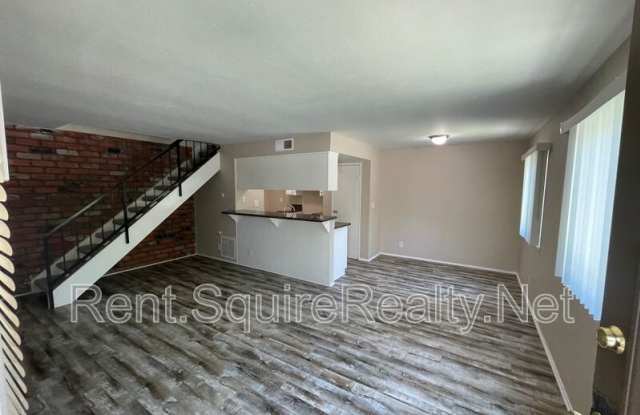 1086 W. Calle De Las Estrellas