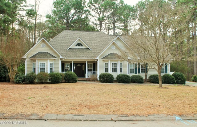 11 Clarendon Lane - 11 Clarendon Lane, Pinehurst, NC 28374