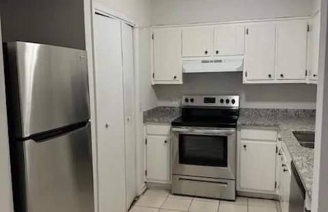 1436 Forest Villa Drive NW