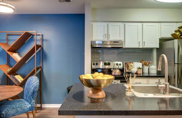 Saddle Ridge Apartments