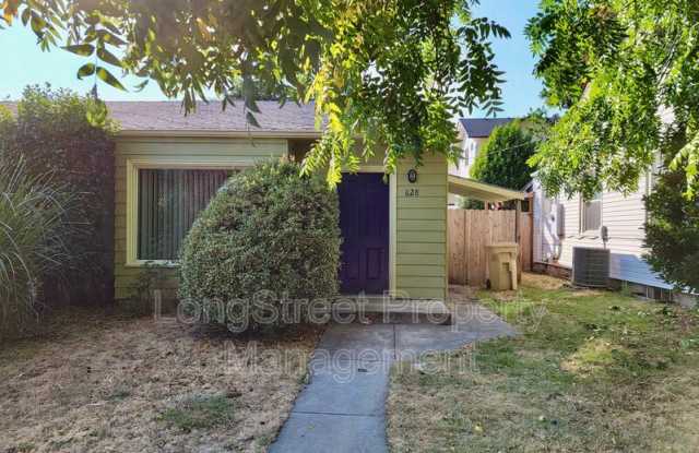628 NW 19th