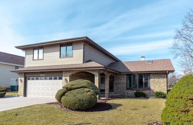 538 Northport Drive - 538 Northport Drive, Elk Grove Village, IL 60007