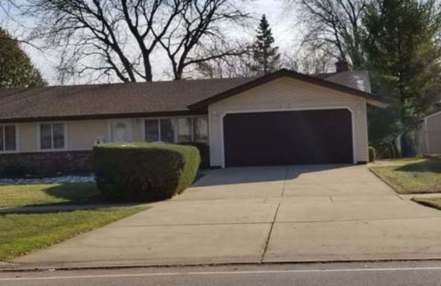 915 West Weathersfield Way - 915 West Weathersfield Way, Schaumburg, IL 60193